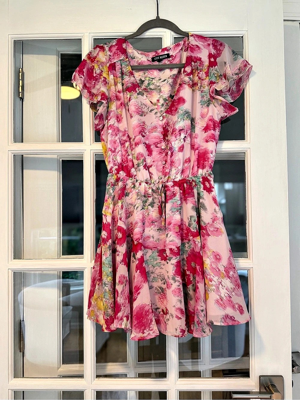 Steve Madden Floral Mini Dress in Pink & Red Size Small